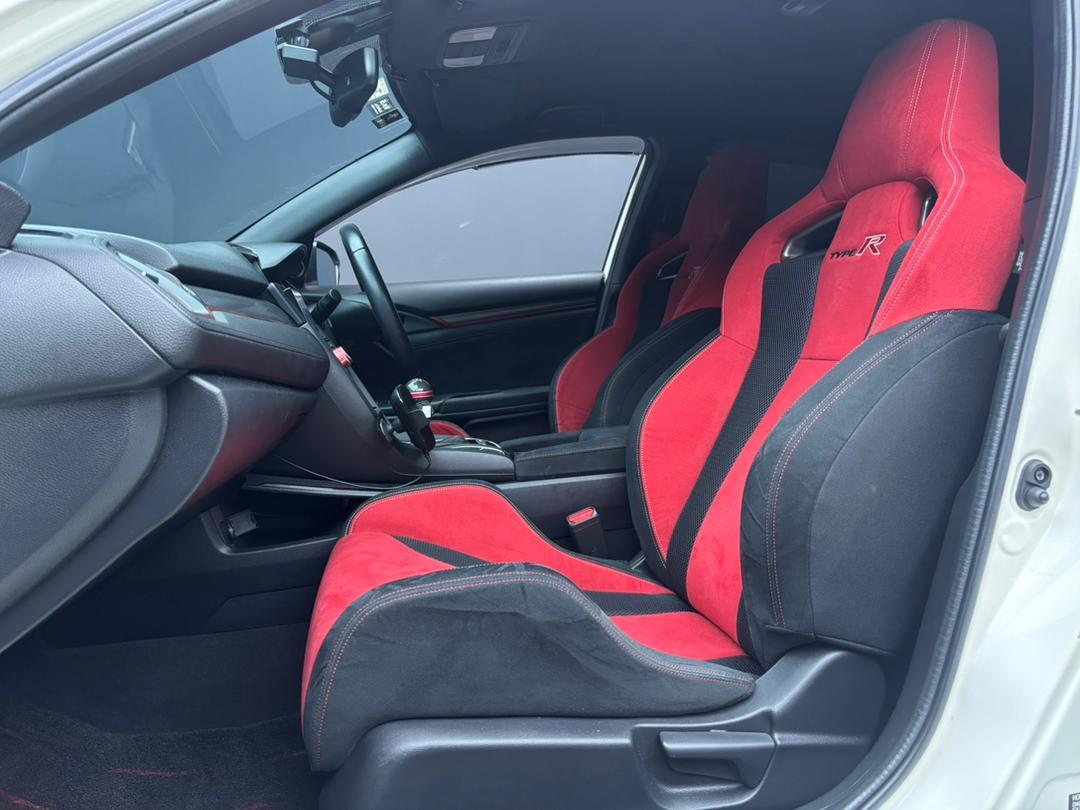 WhatsApp Image 2025-08-31 at 17.20.05 (1)