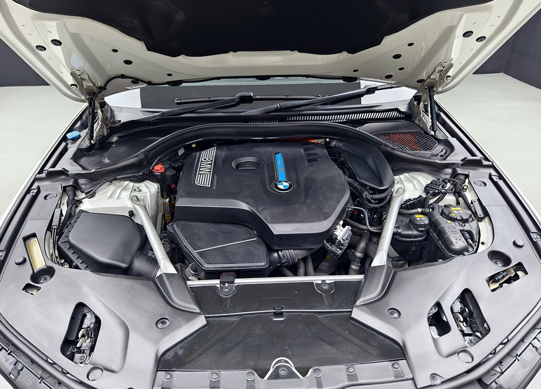 WhatsApp Image 2025-09-04 at 12.17.32