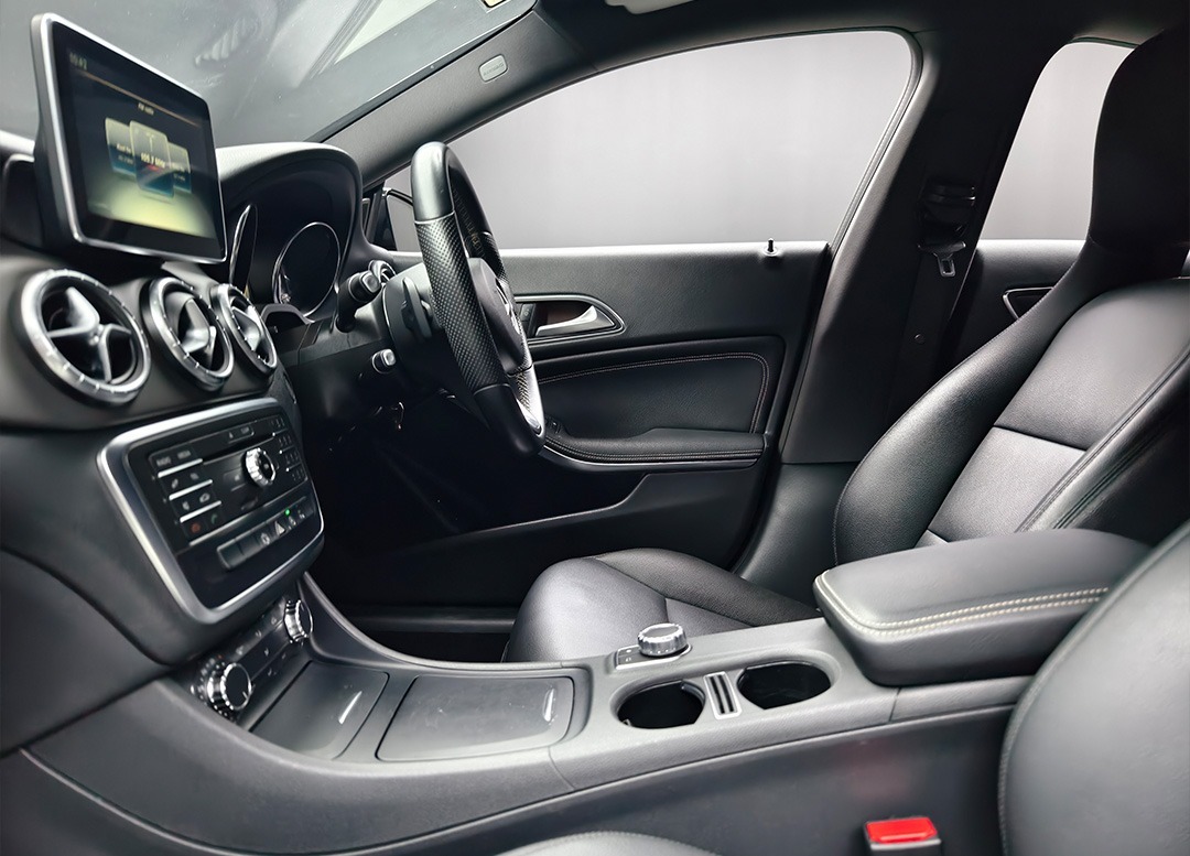 WhatsApp Image 2025-09-09 at 16.47.40 (1)