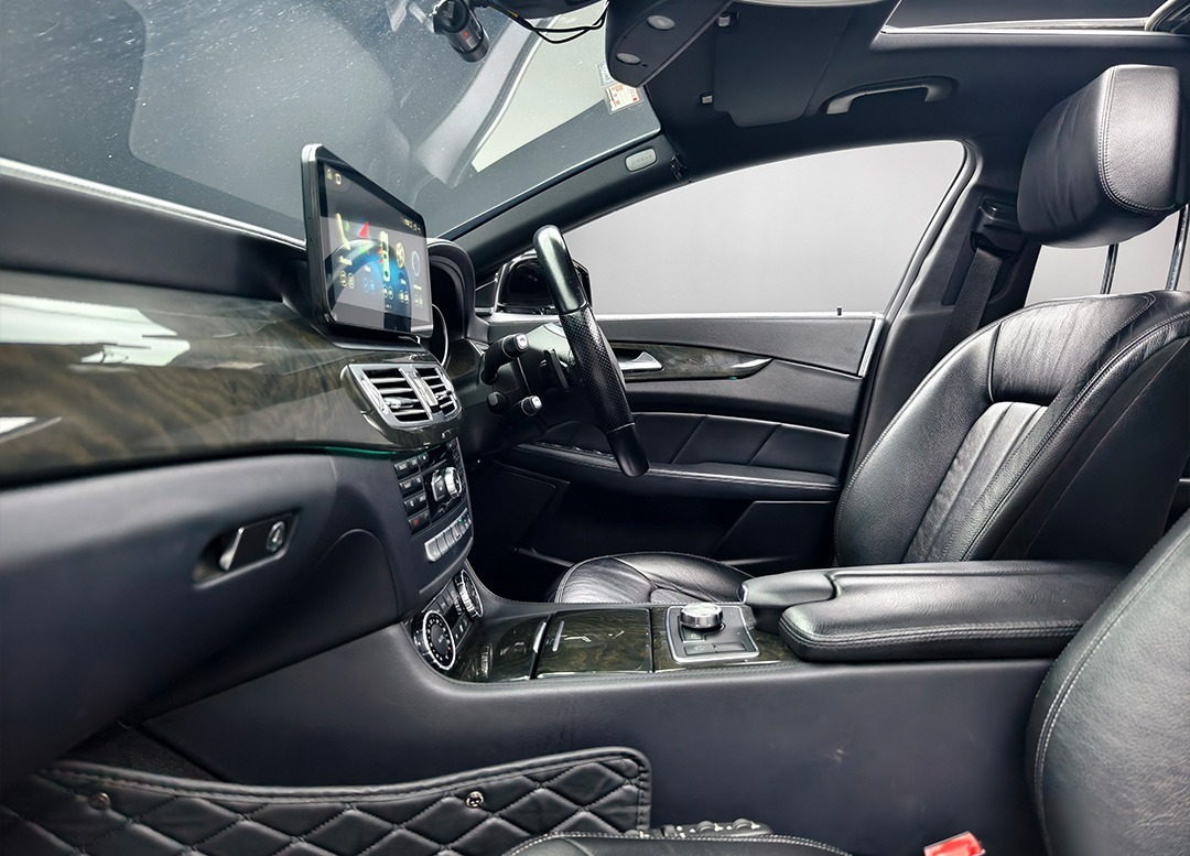 WhatsApp Image 2025-09-09 at 16.22.30