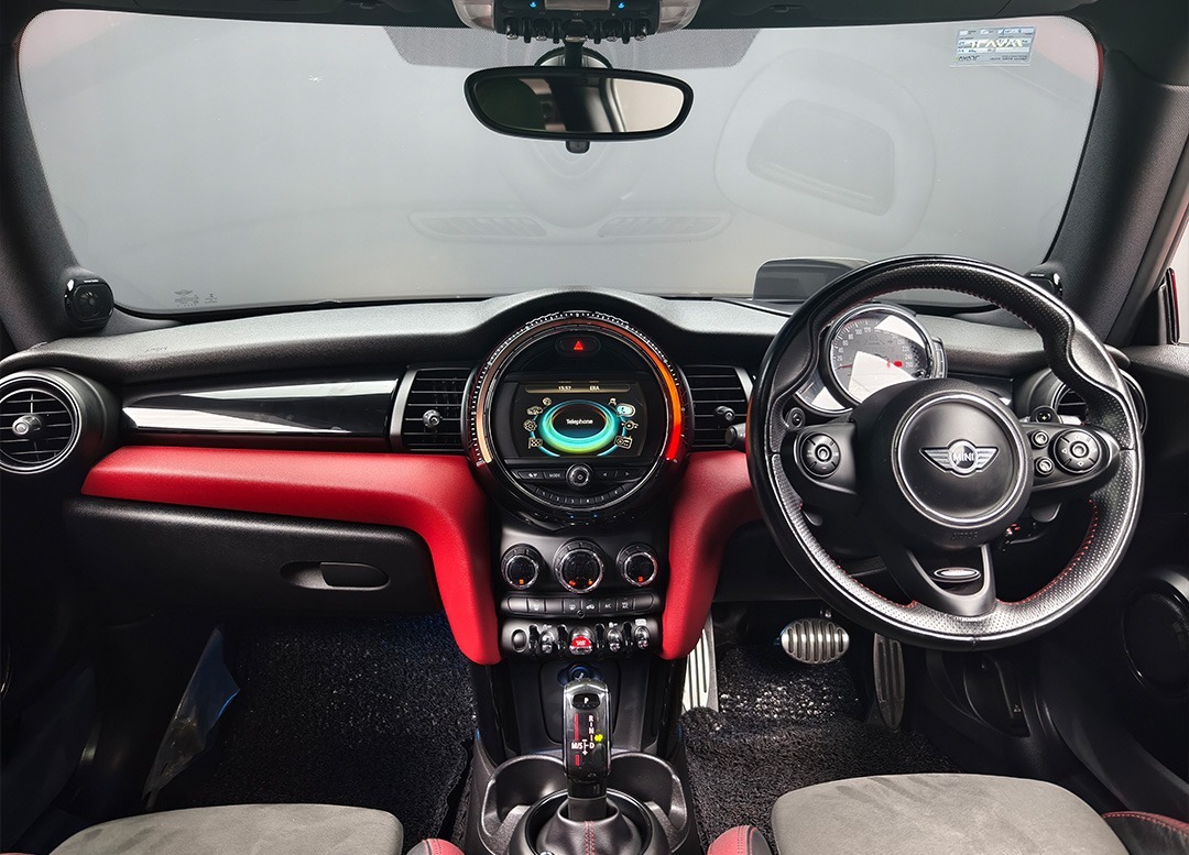 WhatsApp Image 2025-09-09 at 16.17.49 (2)