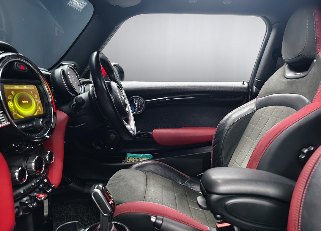 WhatsApp Image 2025-09-09 at 16.17.52 (2)