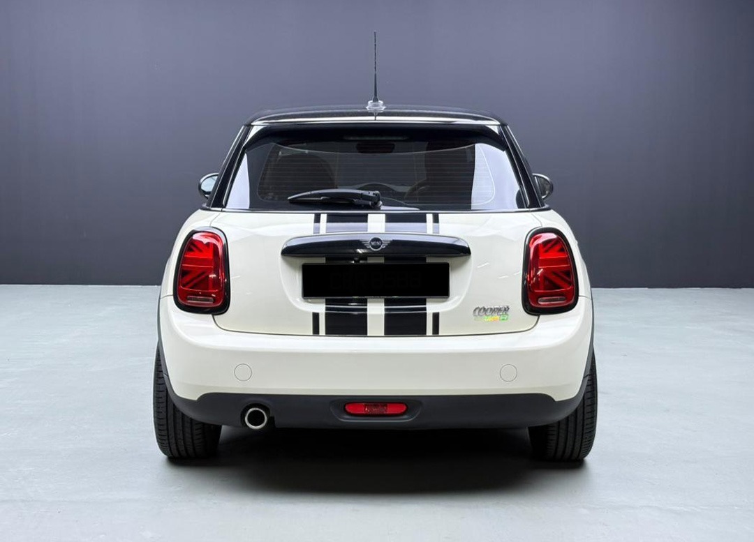 WhatsApp Image 2025-09-15 at 11.28.05 (2)