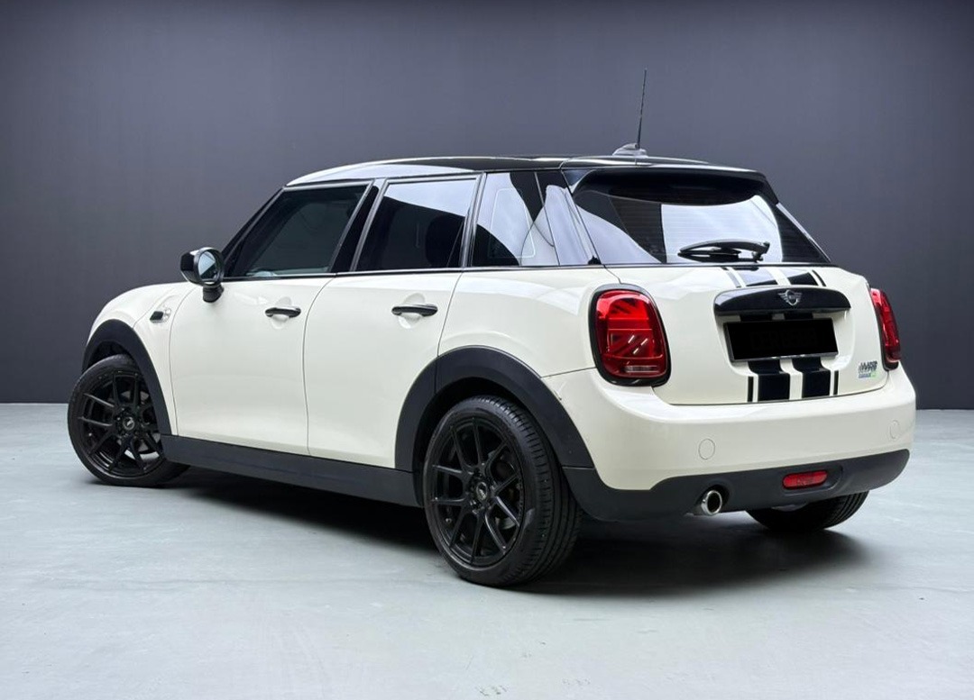 WhatsApp Image 2025-09-15 at 11.28.05 (1)