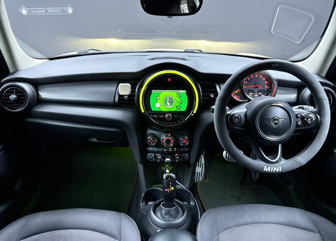 WhatsApp Image 2025-09-15 at 11.28.07 (1)