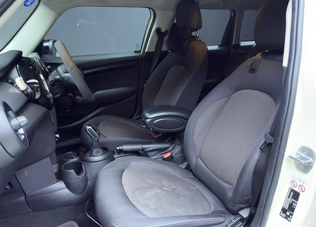 WhatsApp Image 2025-09-15 at 11.28.09