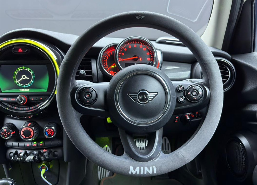 WhatsApp Image 2025-09-15 at 11.28.09 (1)