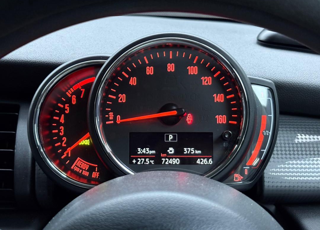 WhatsApp Image 2025-09-15 at 11.28.08 (2)