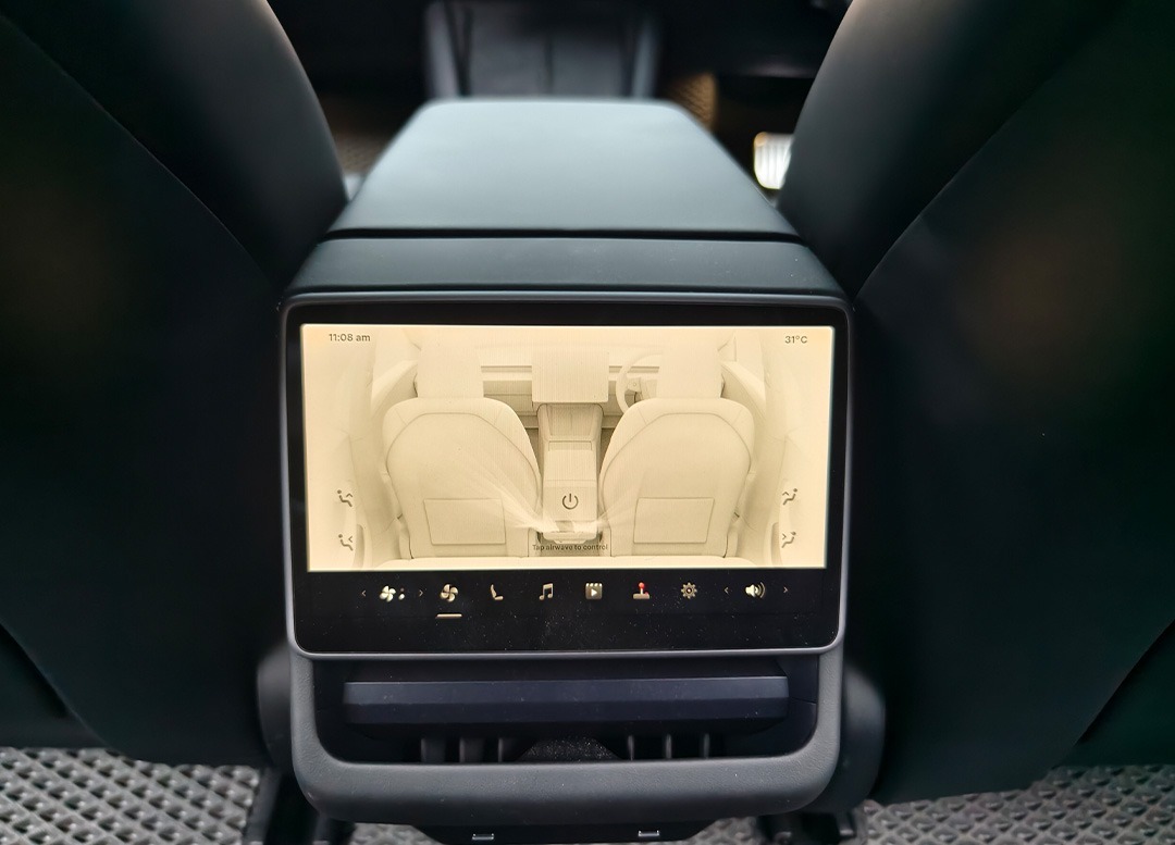 WhatsApp Image 2025-09-17 at 16.15.23 (1)