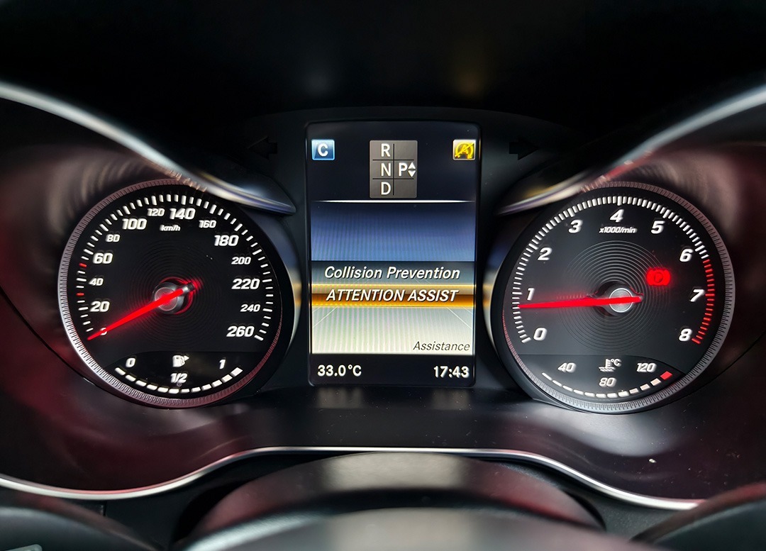 WhatsApp Image 2025-09-17 at 16.10.45 (1)