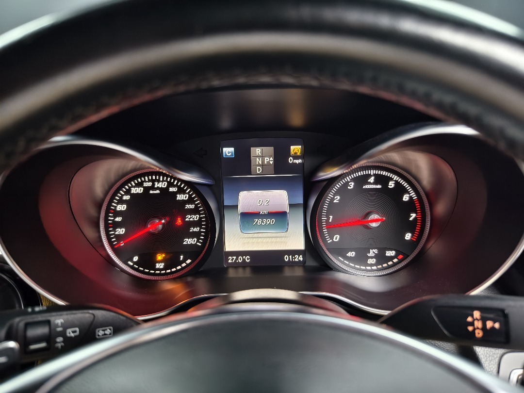 WhatsApp Image 2025-09-17 at 16.10.45 (2)