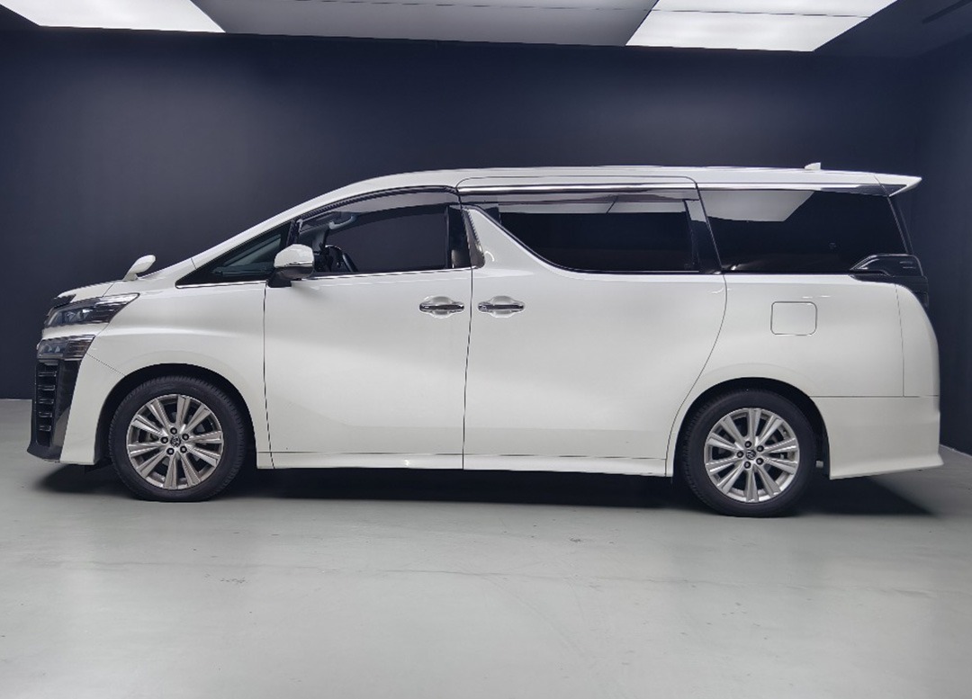 WhatsApp Image 2025-09-17 at 16.11.46 (2)