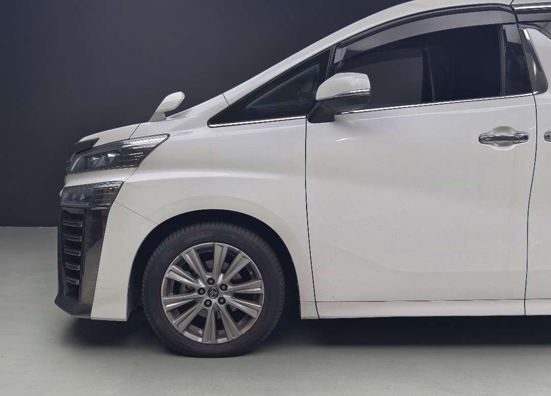 WhatsApp Image 2025-09-17 at 16.11.47 (1)