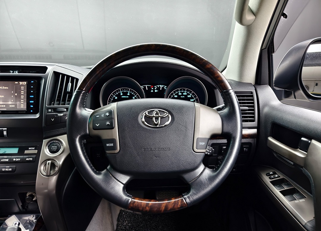 WhatsApp Image 2025-09-25 at 15.30.08