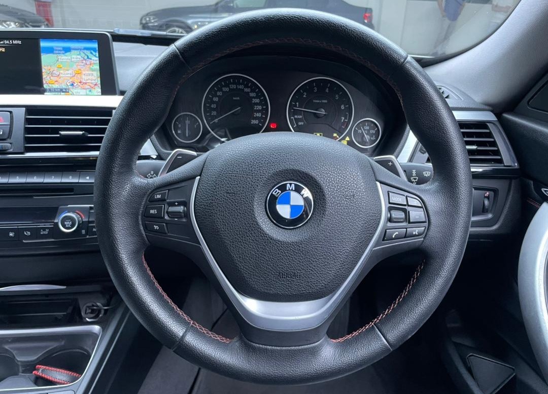 WhatsApp Image 2025-09-27 at 13.58.55 (1)