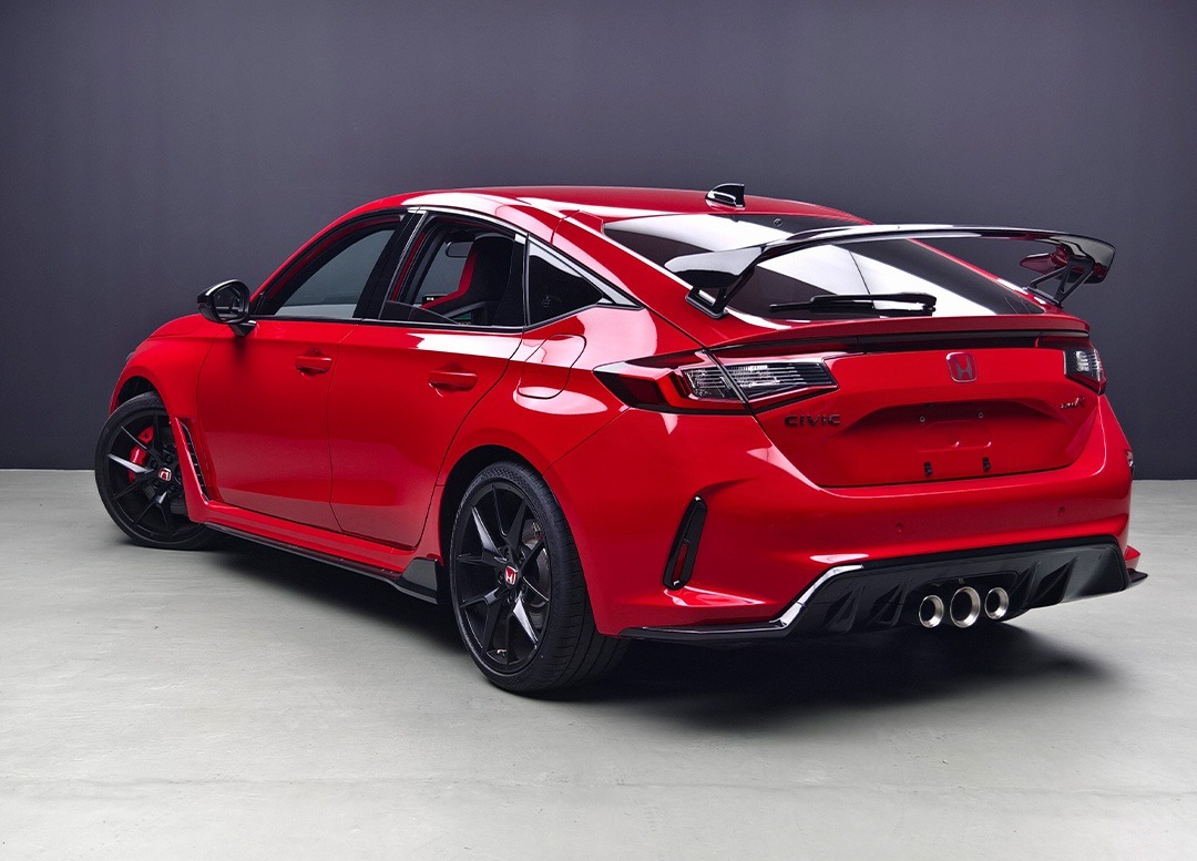 WhatsApp Image 2025-09-27 at 13.33.40 (1)