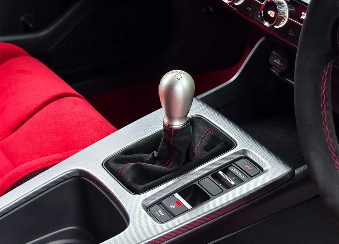 WhatsApp Image 2025-09-27 at 13.33.42 (1)