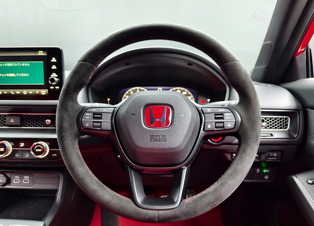 WhatsApp Image 2025-09-27 at 13.33.42 (3)