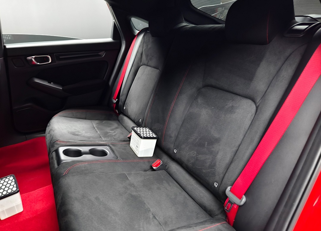 WhatsApp Image 2025-09-27 at 13.33.43 (2)