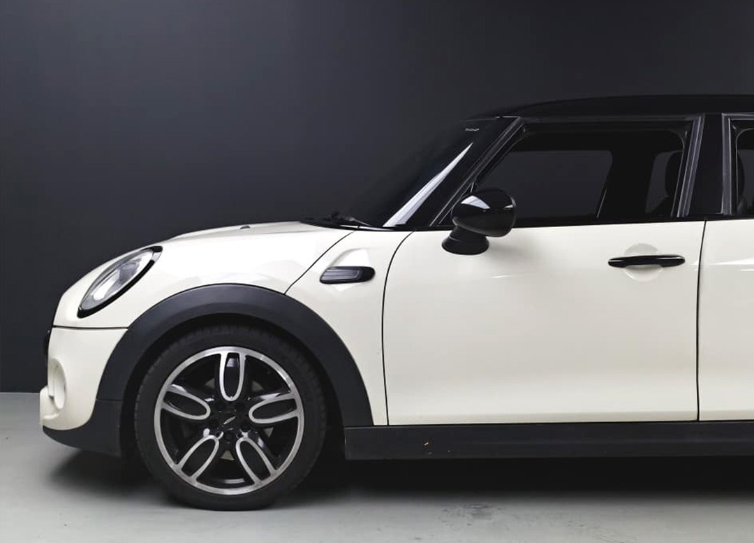 WhatsApp Image 2025-10-01 at 00.43.56