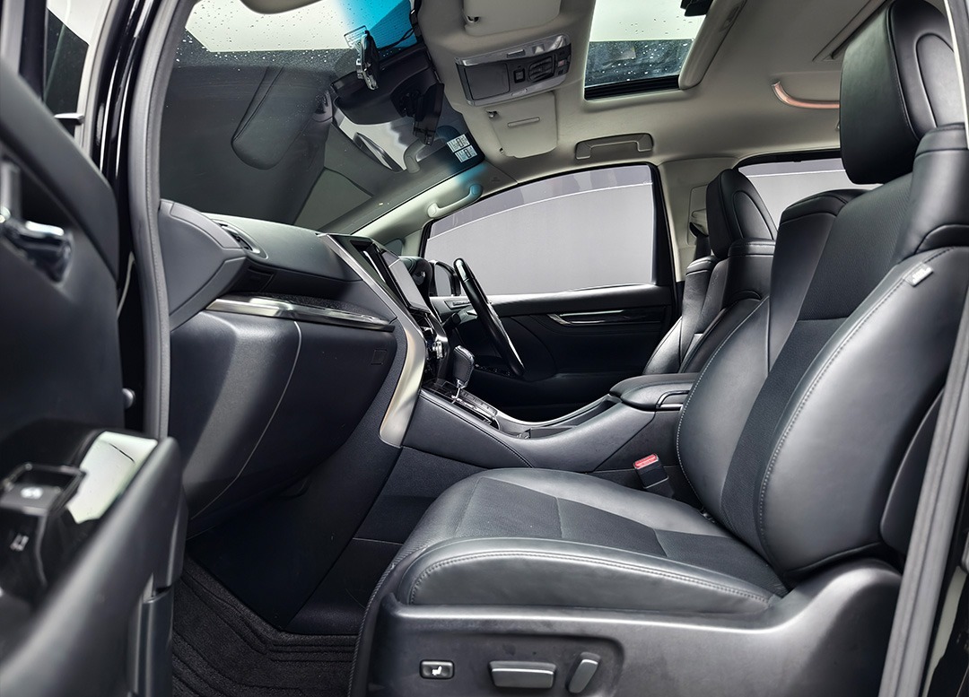 WhatsApp Image 2025-10-01 at 00.48.26