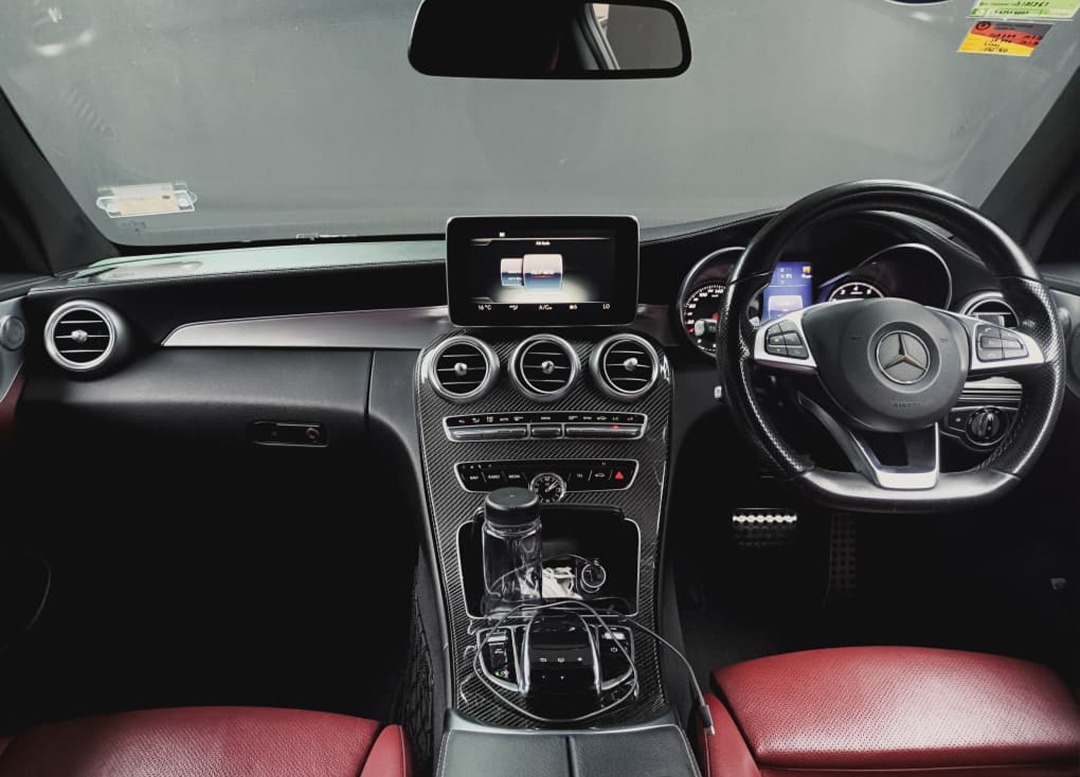 WhatsApp Image 2025-10-01 at 00.39.44 (1)