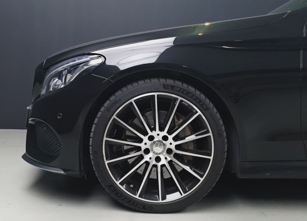 WhatsApp Image 2025-10-01 at 00.39.44