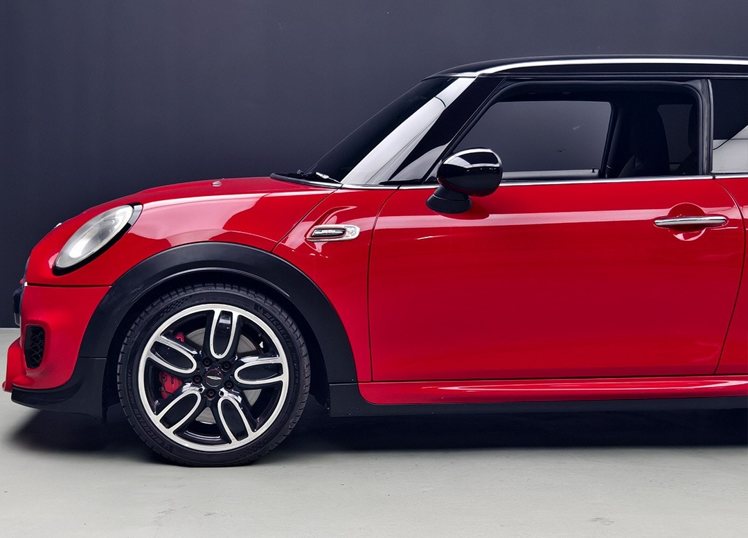 WhatsApp Image 2025-10-01 at 00.42.17