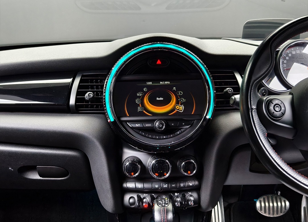 WhatsApp Image 2025-10-01 at 00.42.19 (1)