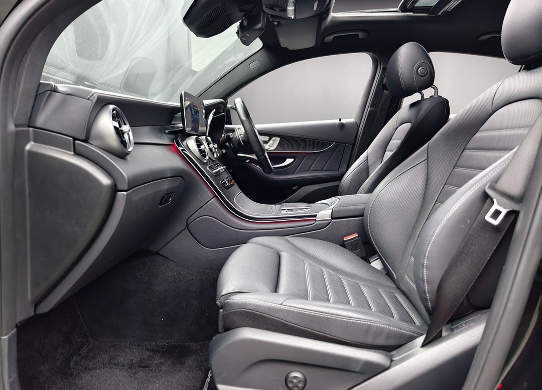 WhatsApp Image 2025-10-01 at 00.32.20