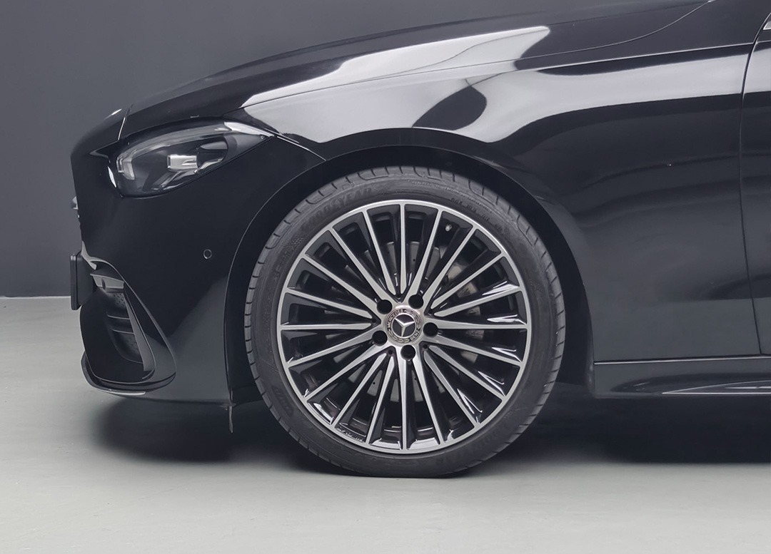 WhatsApp Image 2025-10-01 at 00.33.45