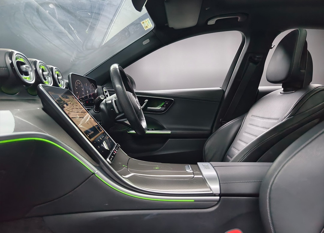 WhatsApp Image 2025-10-01 at 00.33.49