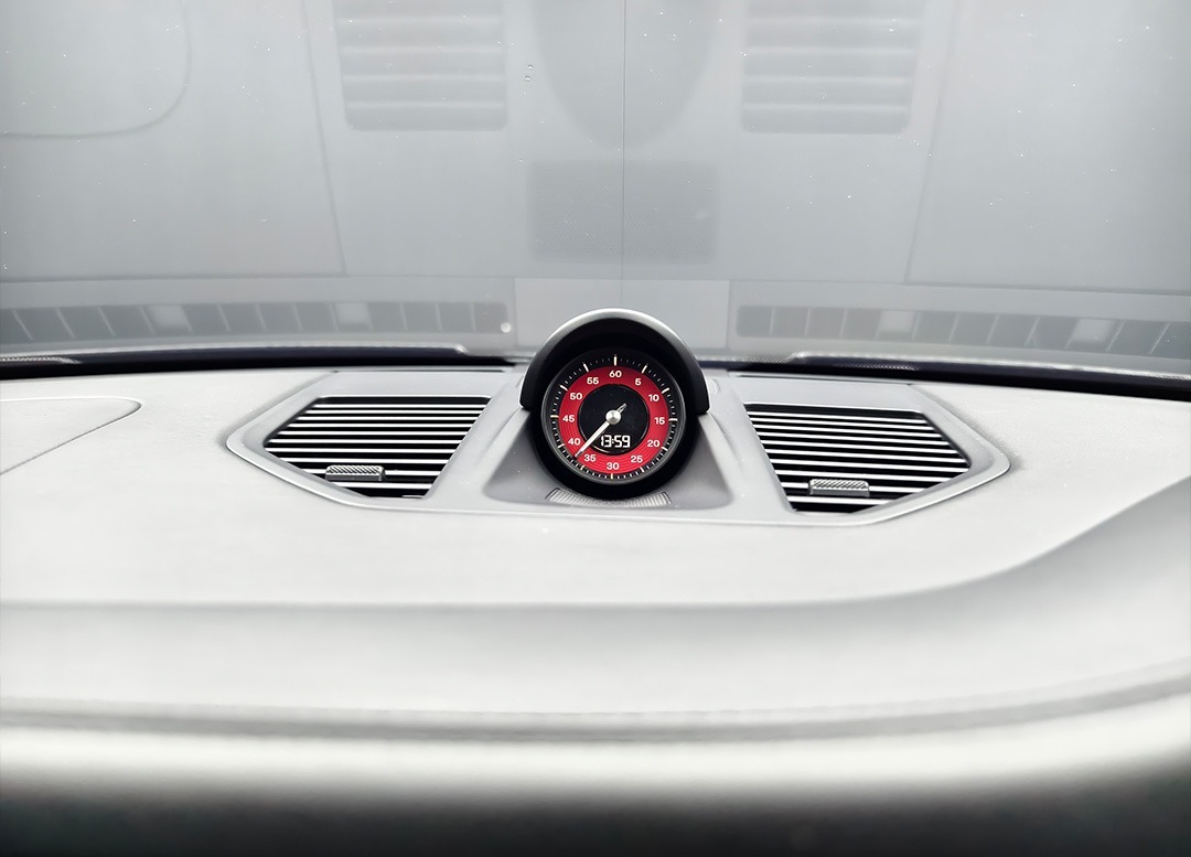 WhatsApp Image 2025-10-01 at 00.38.56