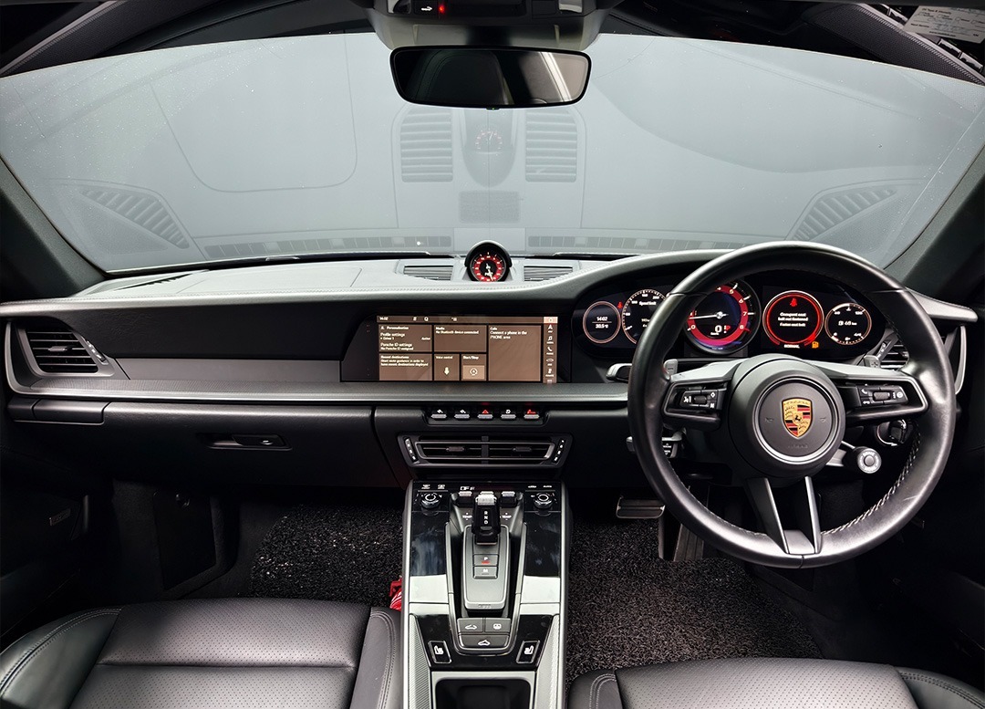 WhatsApp Image 2025-10-01 at 00.38.54