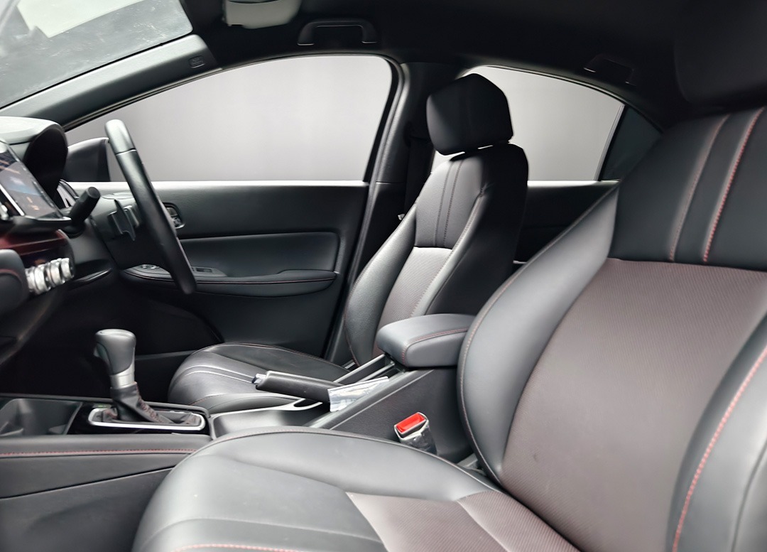 WhatsApp Image 2025-10-01 at 00.35.26 (1)