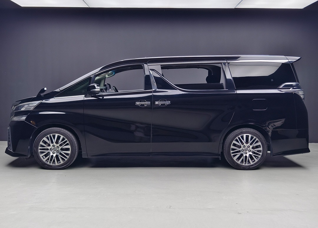 WhatsApp Image 2025-10-01 at 00.34.25 (1)