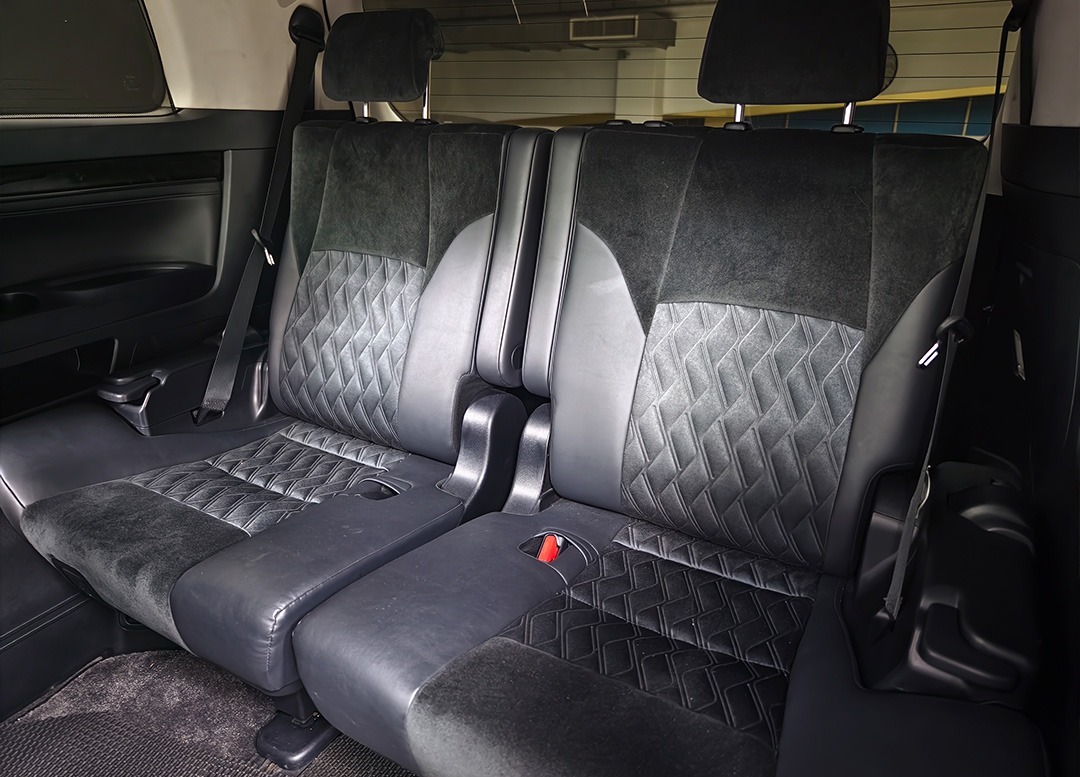 WhatsApp Image 2025-10-01 at 00.34.31