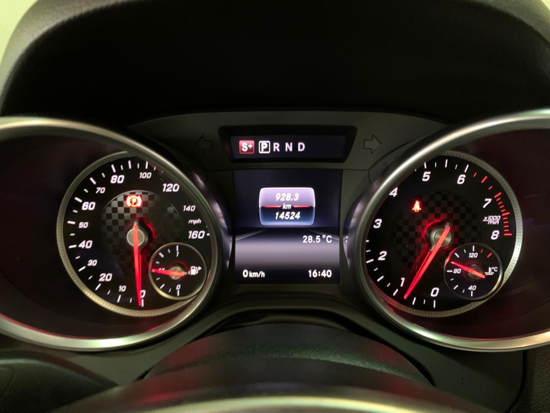 WhatsApp Image 2025-10-03 at 19.25.37