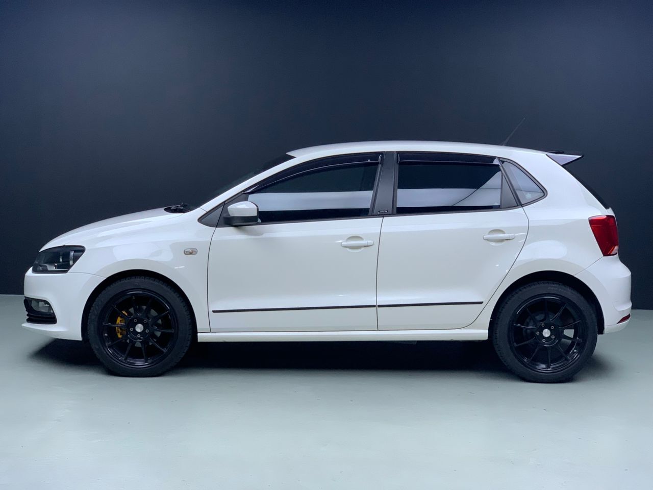 WhatsApp Image 2025-10-06 at 17.35.35 (1)