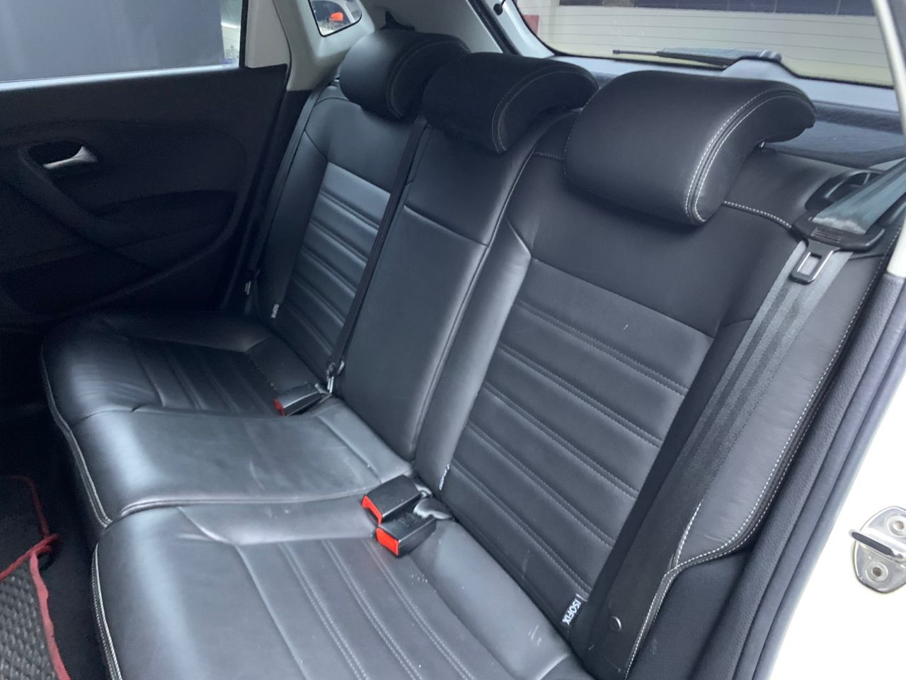 WhatsApp Image 2025-10-06 at 17.35.37 (2)