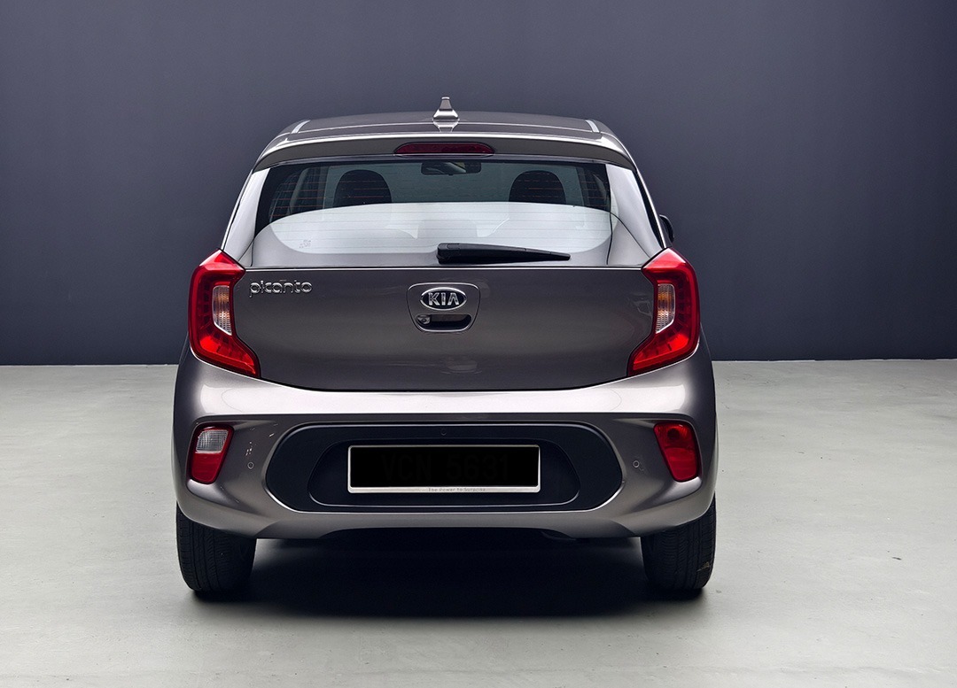 WhatsApp Image 2025-10-08 at 15.46.43 (1)