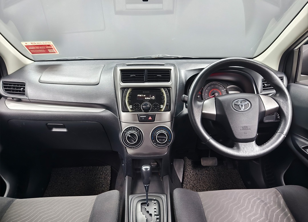 WhatsApp Image 2025-10-08 at 15.39.48 (1)