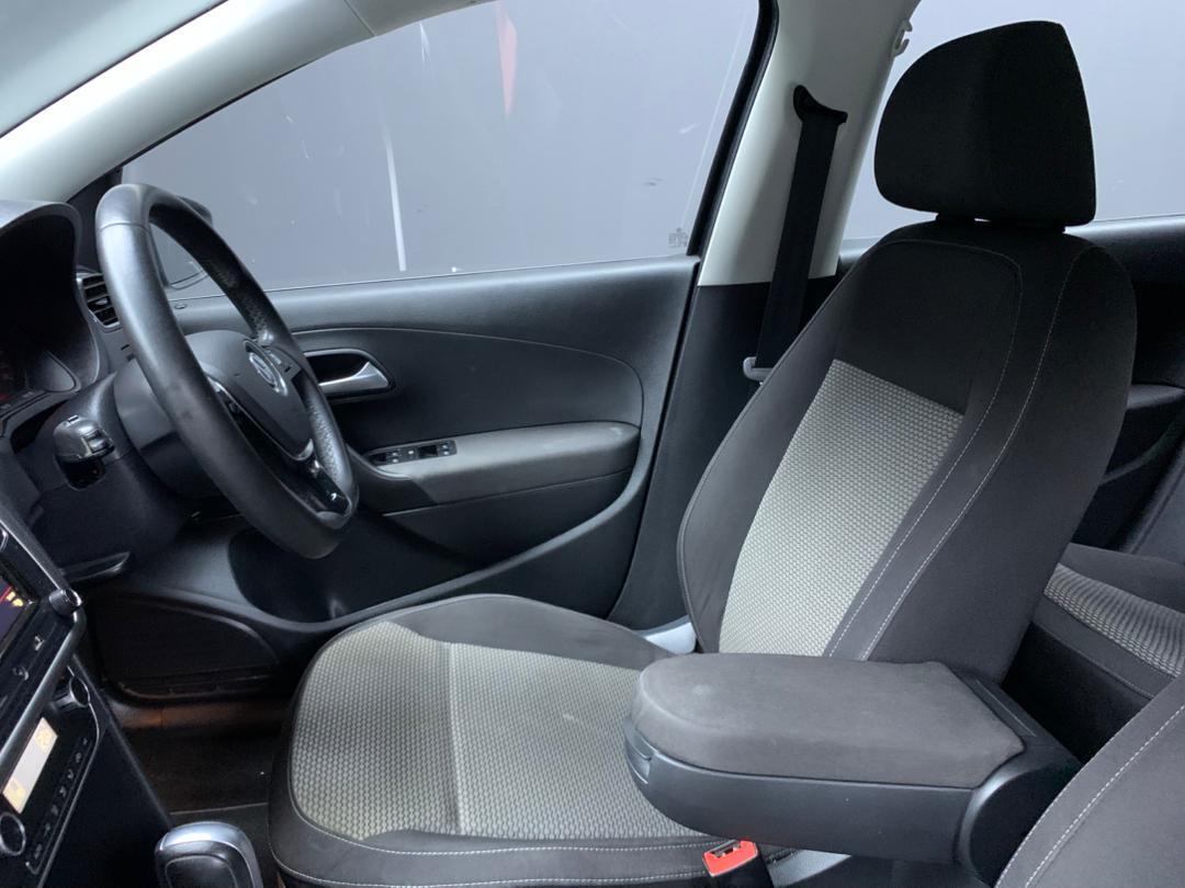 WhatsApp Image 2025-10-09 at 16.30.41