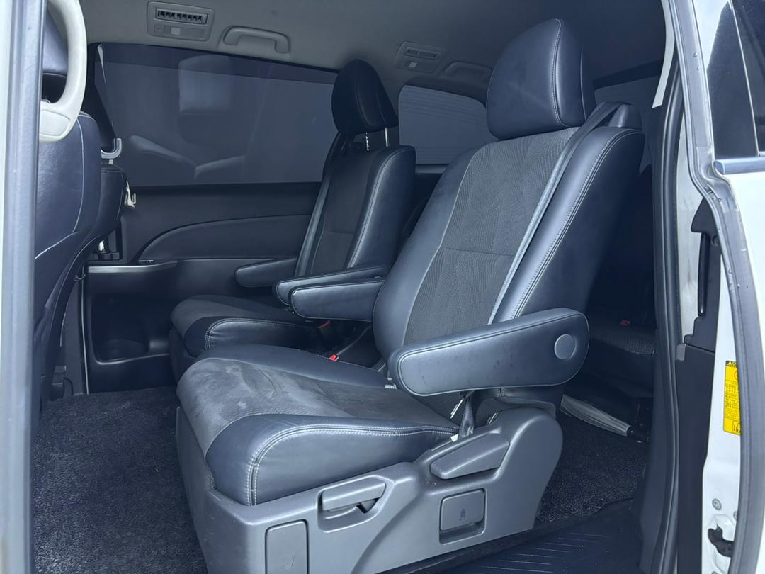 WhatsApp Image 2025-10-13 at 22.44.50 (2)