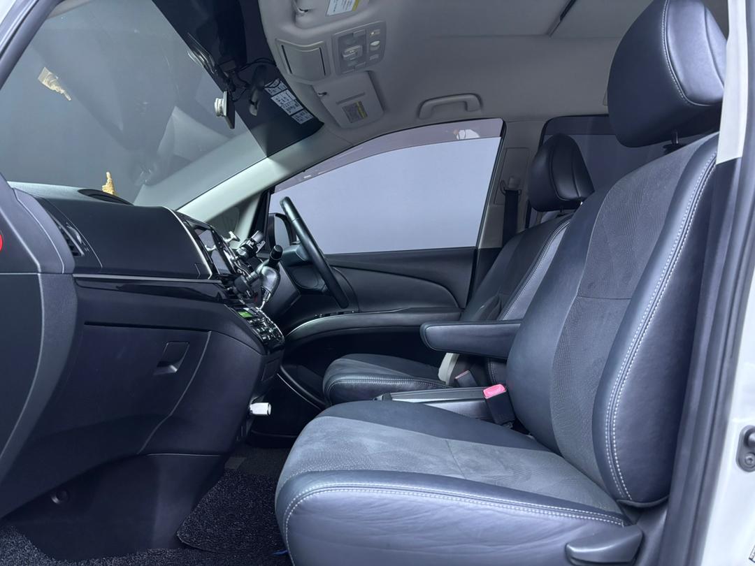 WhatsApp Image 2025-10-13 at 22.44.49 (2)