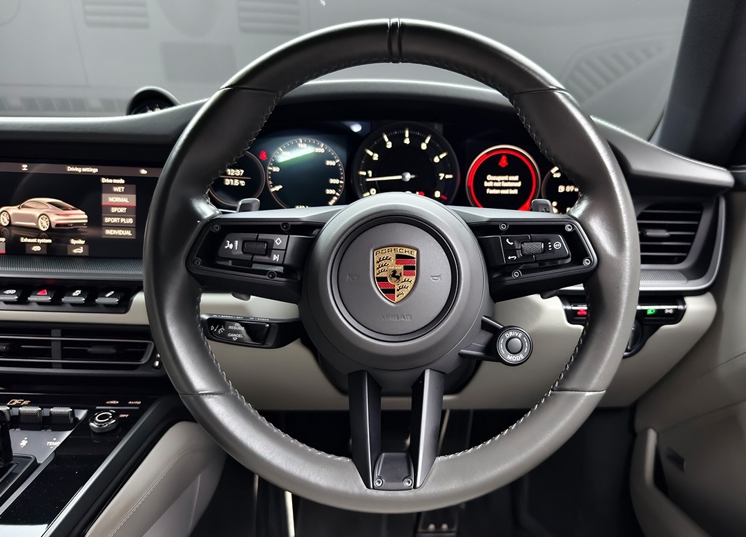 WhatsApp Image 2025-10-20 at 10.04.11 (2)