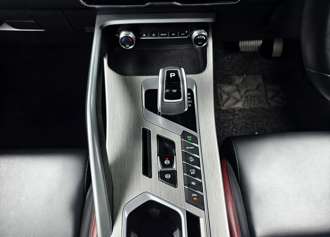 WhatsApp Image 2025-10-20 at 09.38.46