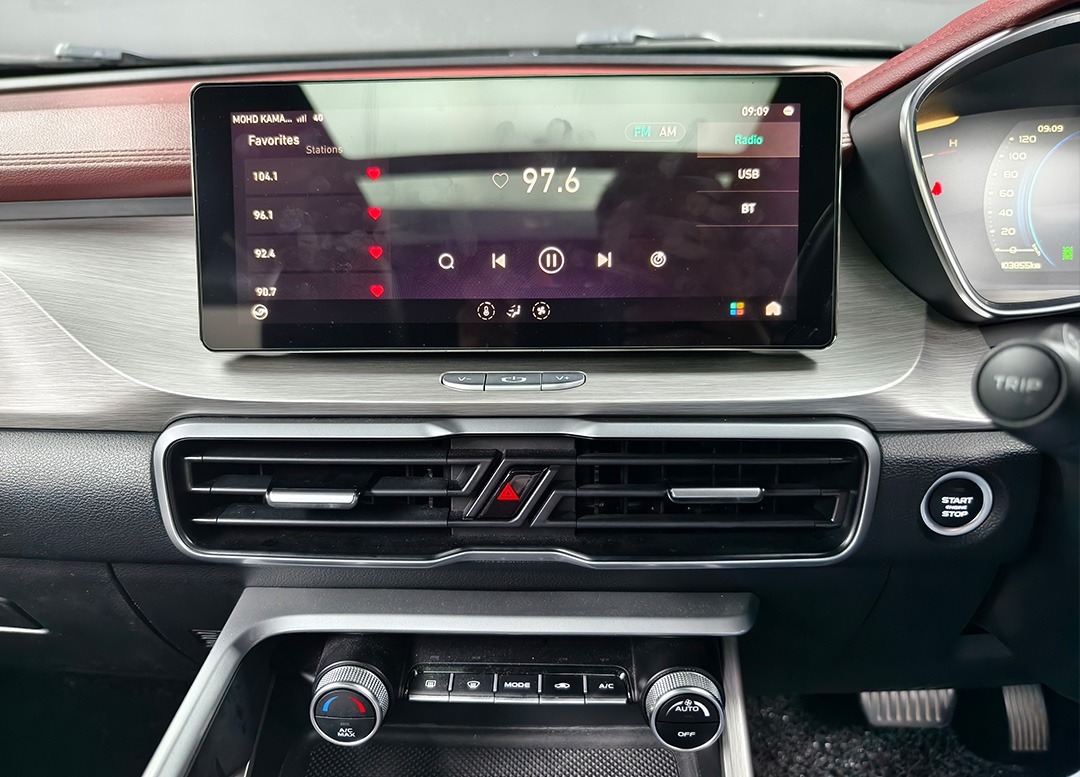 WhatsApp Image 2025-10-20 at 09.38.46 (1)