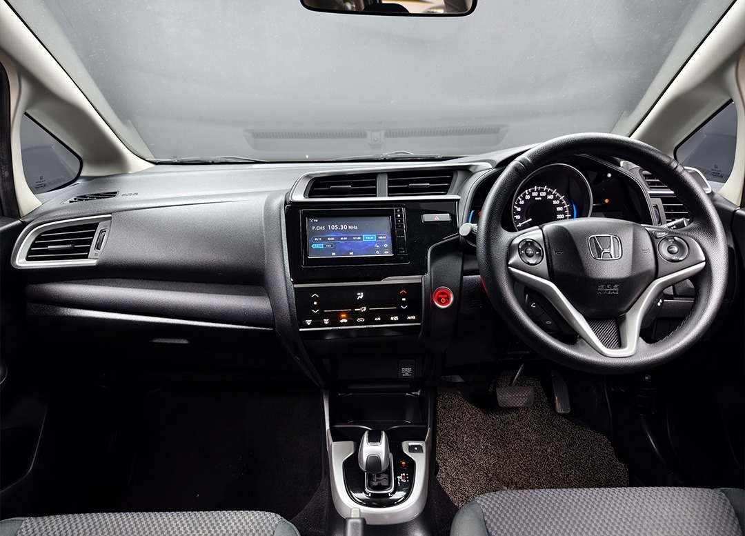 WhatsApp Image 2025-10-20 at 09.29.39 (2)