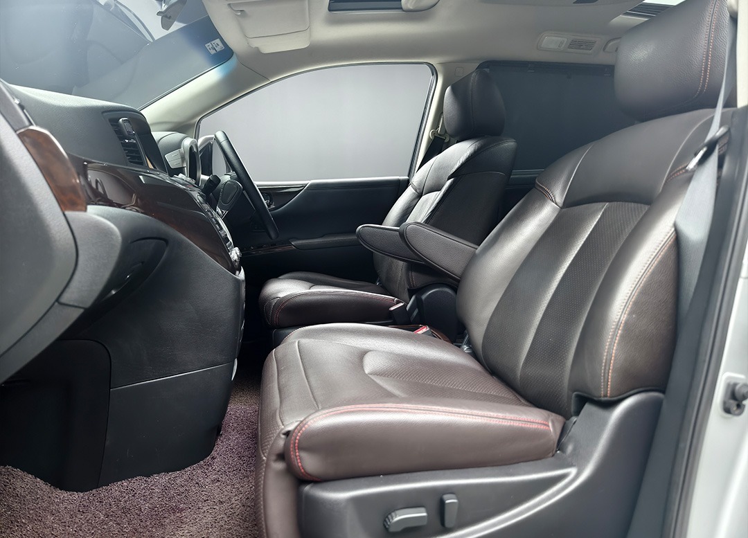 WhatsApp Image 2025-10-21 at 17.03.46